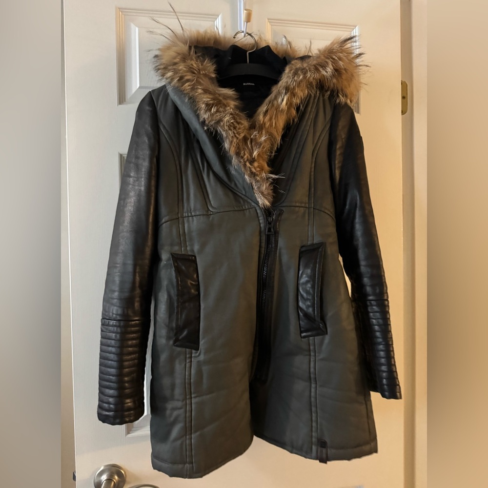 Rudsak Leather Sleeve Down Puffer Coat Fur Hood S Urban Edgy Winter Luxe